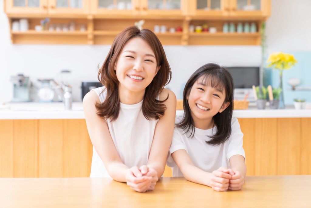 Home young,asian,mother,and,daughter